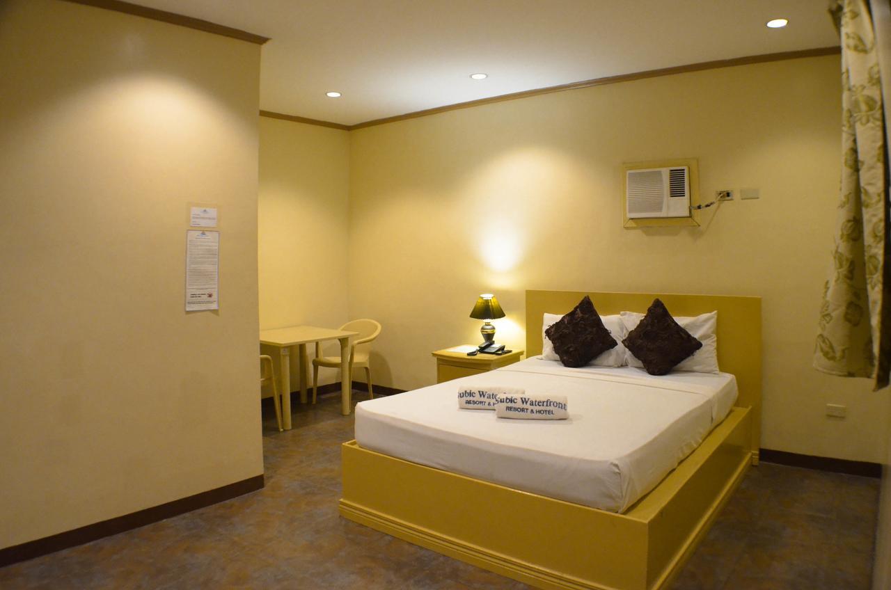 Subic Waterfront Resort And Hotel מראה חיצוני תמונה