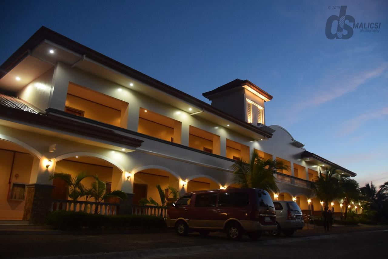 Subic Waterfront Resort And Hotel מראה חיצוני תמונה